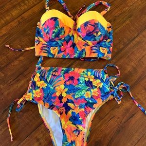 NWT shein bathing suit